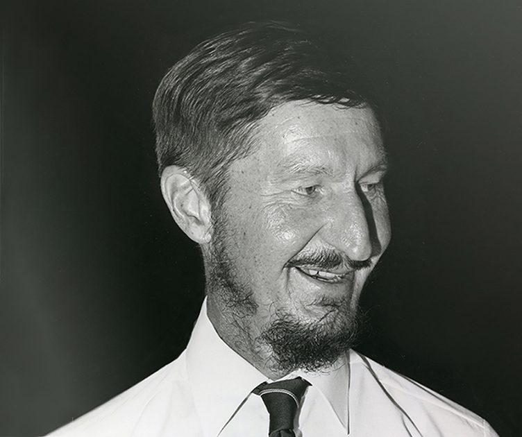 Lo-res-Dr John Hargrave copy